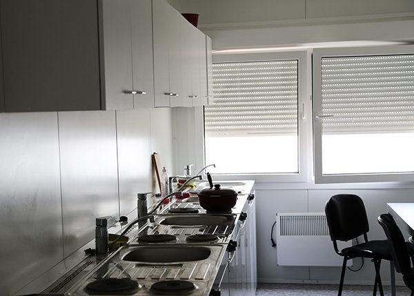 В Днепропетровском модульном городке почти нет мест. Переселенцев будут селить в Кривом Роге и Никополе (фото) - фото 1