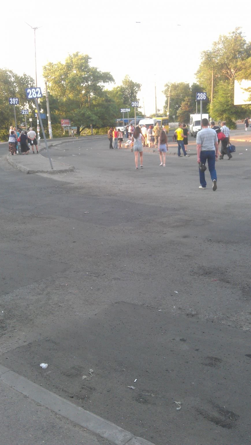 В Кривом Роге отремонтировали  дорожное покрытие на площади Освобождения (ФОТО) (фото) - фото 1