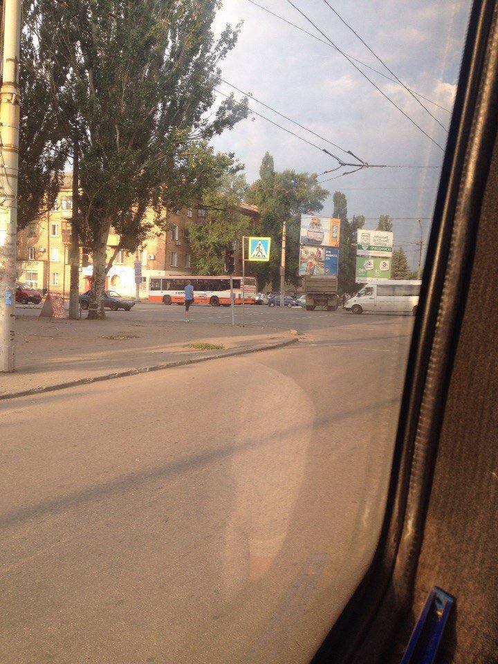 ДТП в Кривом Роге: КАМАЗ врезался в пассажирский автобус (ФОТО) (фото) - фото 1 ДТП в Кривом Роге: КАМАЗ врезался в пассажирский автобус (ФОТО) (фото) - фото 1