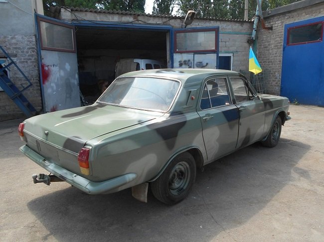 Криворожанин подарил бойцам АТо свой автомобиль (ФОТО) (фото) - фото 1