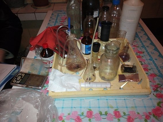 На Днепропетровщине химик-любитель организовал нарколабораторию по изготовлению 