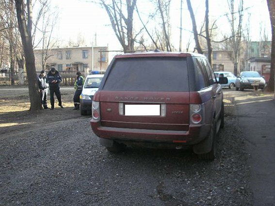 Правоохранители в Кривом Роге преследовали «Range Rover», который оказался «Toyota» (ФОТО) (фото) - фото 1